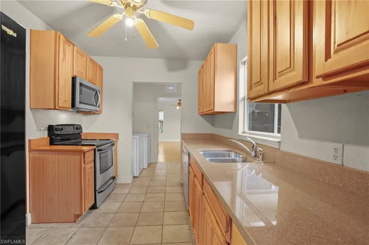 1607 Ardmore Rd, Fort Myers Fl 33901