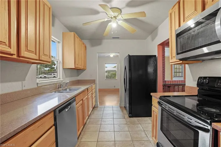 1607 Ardmore Rd, Fort Myers Fl 33901