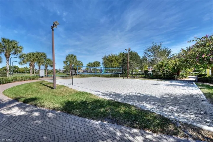 2705 Lambay Ct, Cape Coral, Florida 33991