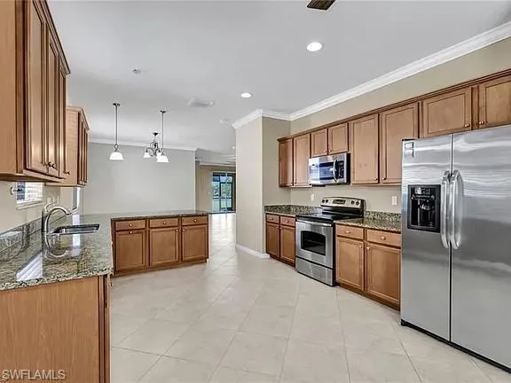 13092 Silver Thorn Loop, North Fort Myers, Florida 33903
