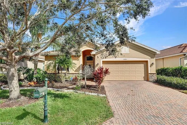 13092 Silver Thorn Loop, North Fort Myers, Florida 33903