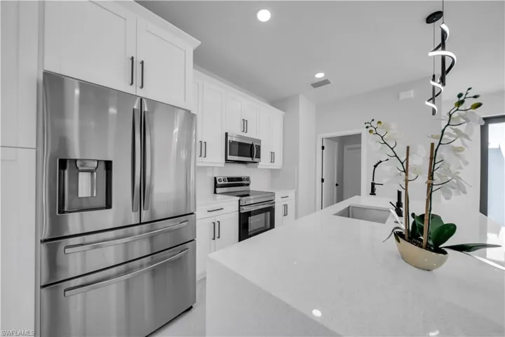 1405 Palmetto Ave, Lehigh Acres, Florida 33972