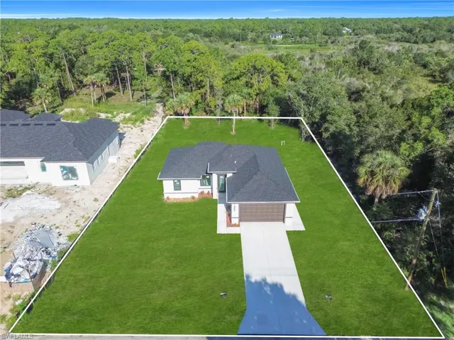 1405 Palmetto Ave, Lehigh Acres, Florida 33972