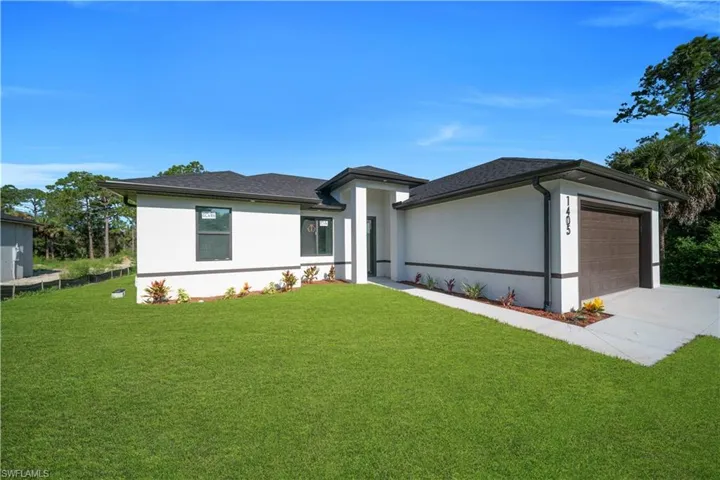 1405 Palmetto Ave, Lehigh Acres, Florida 33972