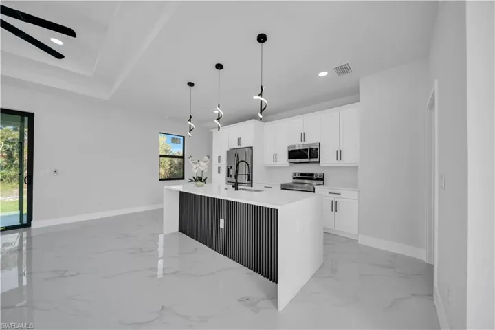 1405 Palmetto Ave, Lehigh Acres, Florida 33972