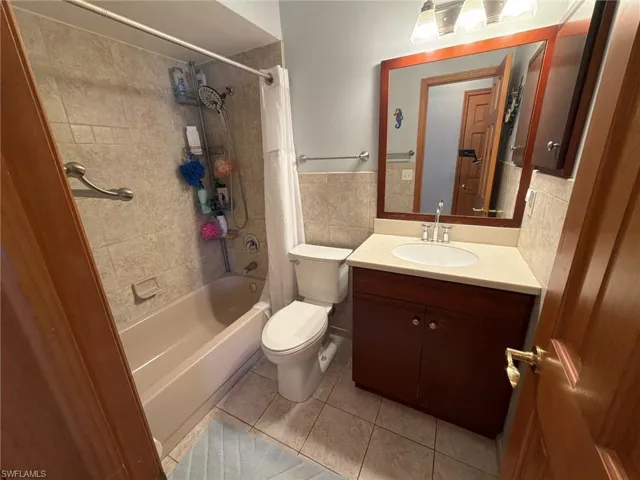 3723  Pelican  BLVD, Cape Coral, FL 33914