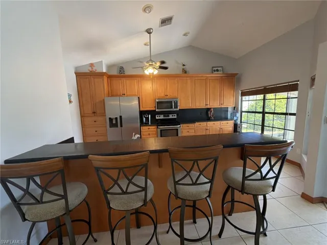 3723  Pelican  BLVD, Cape Coral, FL 33914