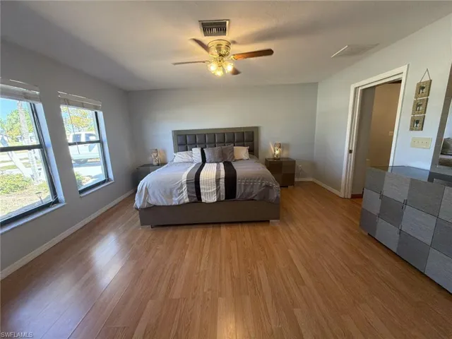 3723  Pelican  BLVD, Cape Coral, FL 33914