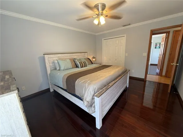3723  Pelican  BLVD, Cape Coral, FL 33914