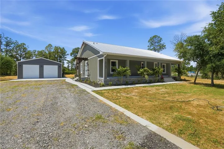 7933 5th Ter, Labelle, Florida 33935