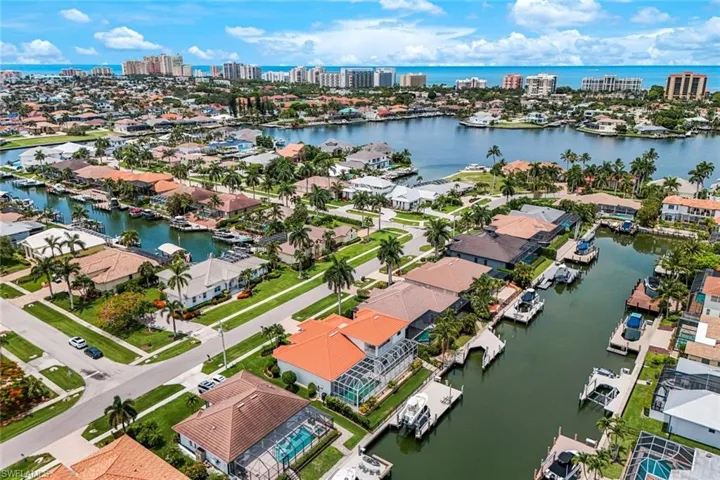 1148 Lamplighter Ct, Marco Island, Florida 34145