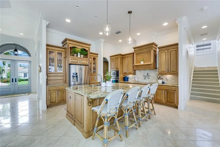 1148 Lamplighter Ct, Marco Island, Florida 34145
