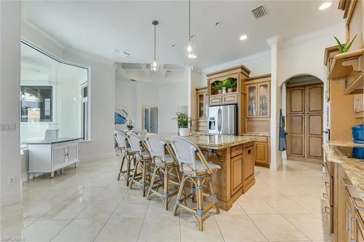 1148 Lamplighter Ct, Marco Island, Florida 34145