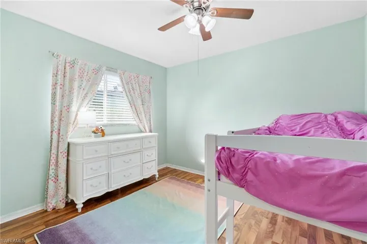 935  Summerfield  DR, Naples, FL 34120