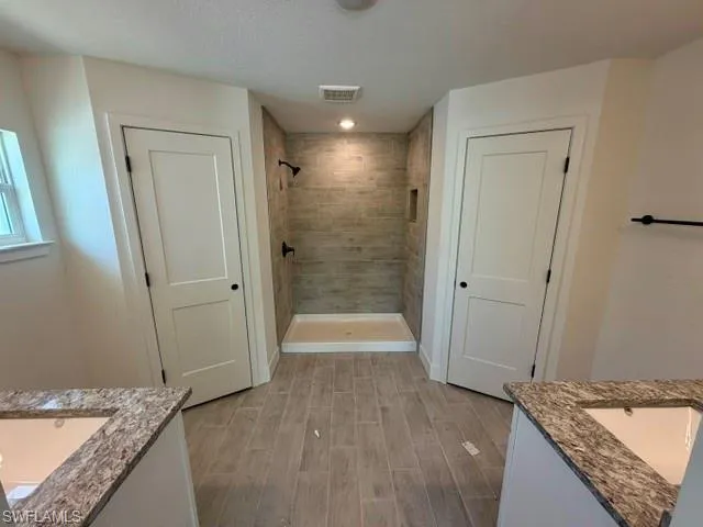 4105 Nw 34th Ln, Cape Coral, Florida 33993