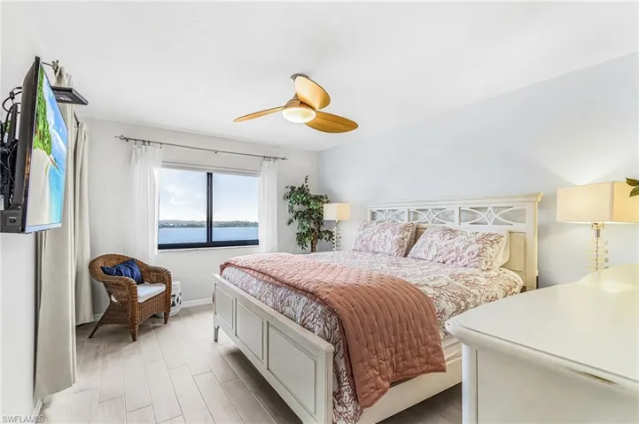 8402  Estero  BLVD, Fort Myers Beach, FL 33931