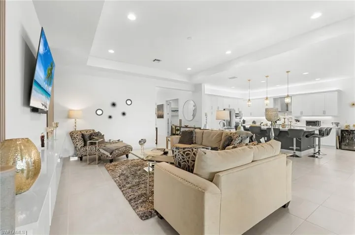 12177 Eucalyptus Way, Naples, Florida 34120
