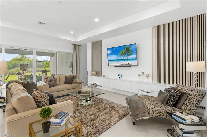 12177 Eucalyptus Way, Naples, Florida 34120