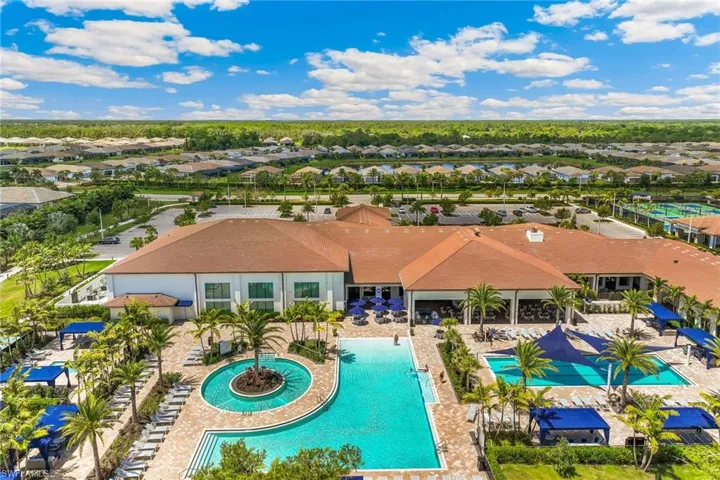 12177 Eucalyptus Way, Naples, Florida 34120