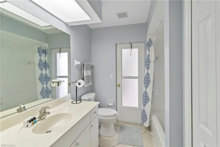 1157 Se 13th St, Cape Coral Fl 33990