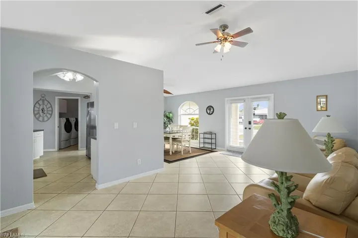 1157 Se 13th St, Cape Coral Fl 33990