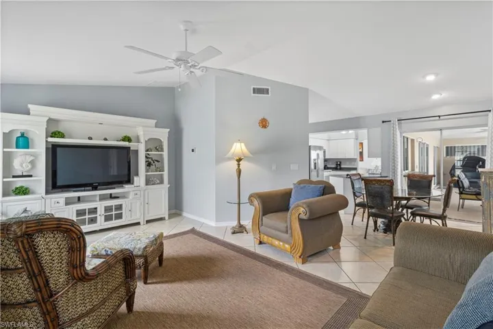 1157 Se 13th St, Cape Coral Fl 33990