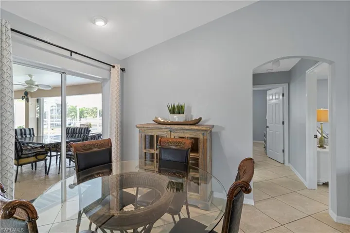 1157 Se 13th St, Cape Coral Fl 33990