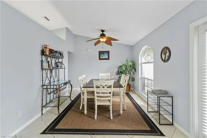 1157 Se 13th St, Cape Coral Fl 33990