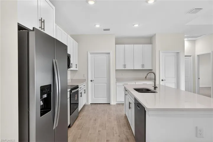 2105 Nw 4th St, Cape Coral, Florida 33993