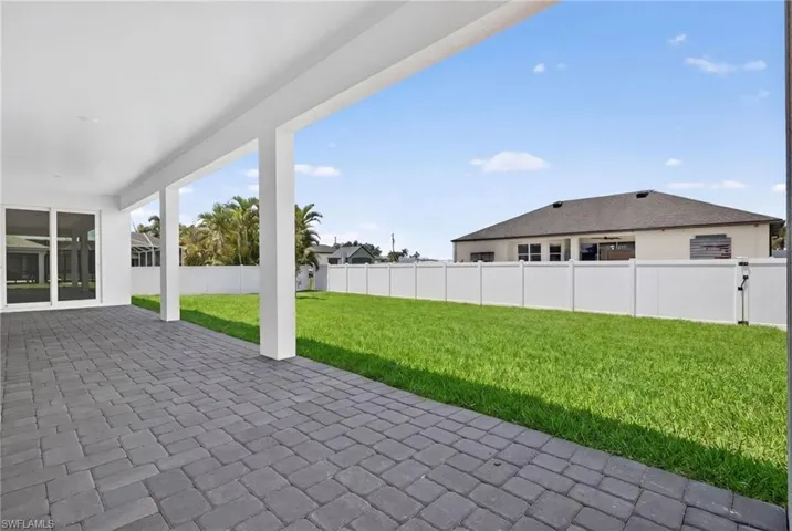 2105 Nw 4th St, Cape Coral, Florida 33993