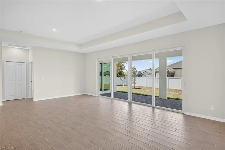 2105 Nw 4th St, Cape Coral, Florida 33993