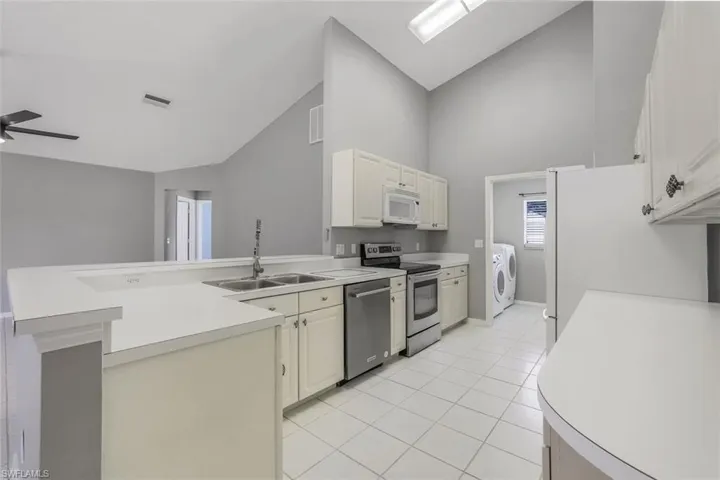 7786 Scarlet Ct, Naples Fl 34104
