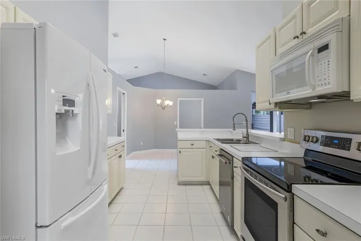 7786 Scarlet Ct, Naples Fl 34104