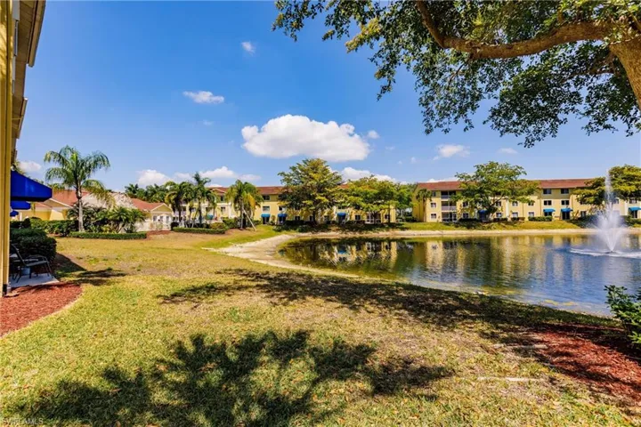 8304 Key Royal Cir # 1721, Naples Fl 34119