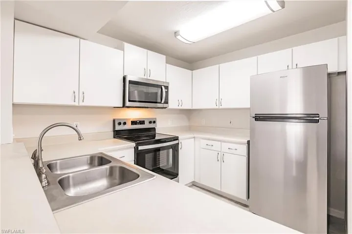 8304 Key Royal Cir # 1721, Naples Fl 34119