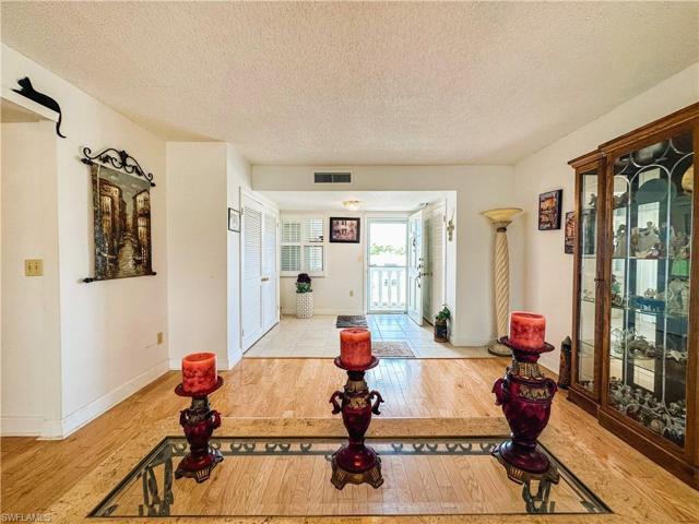 view of entryway