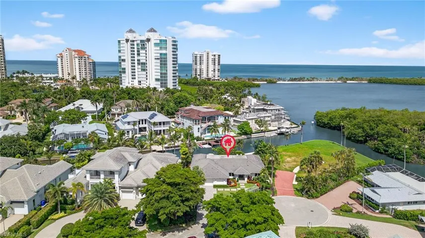 5215 Seashell Ave, Naples, Florida 34103