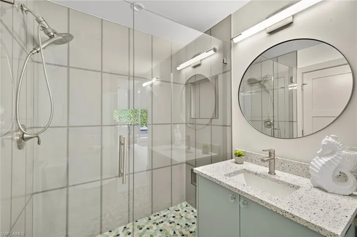 5215 Seashell Ave, Naples, Florida 34103