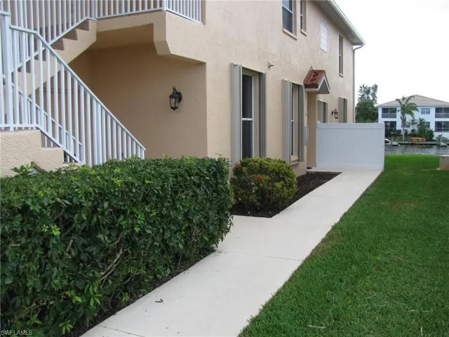 Walkway to Private entrance.