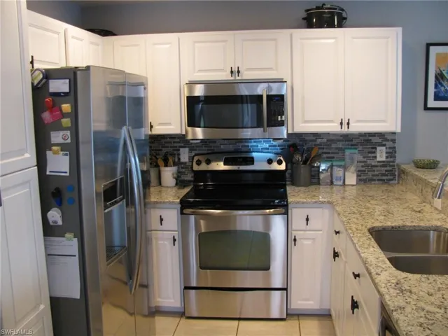 3744 SE 12th  AVE, Cape Coral, FL 33904