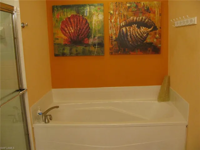 3744 SE 12th  AVE, Cape Coral, FL 33904
