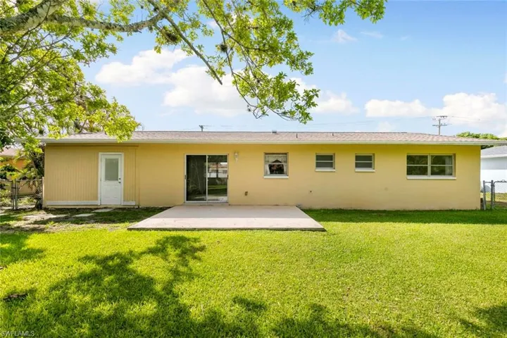 4473  19th SW AVE, Naples, FL 34116