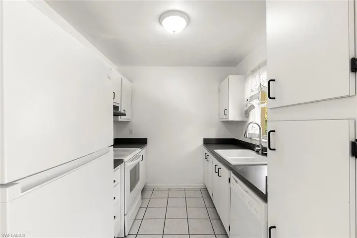 4473  19th SW AVE, Naples, FL 34116