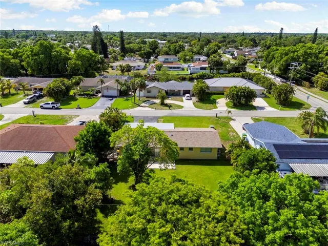 4473  19th SW AVE, Naples, FL 34116