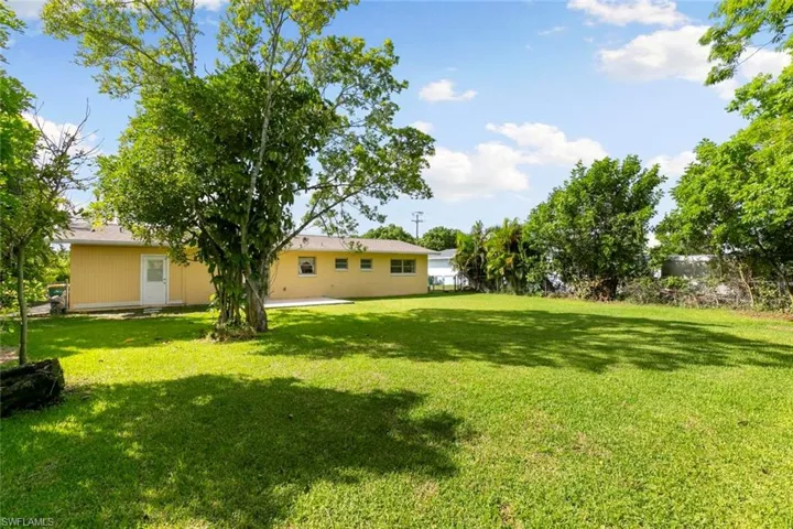 4473  19th SW AVE, Naples, FL 34116
