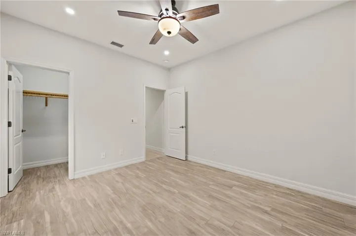 4937  Seville  CT, Cape Coral, FL 33904