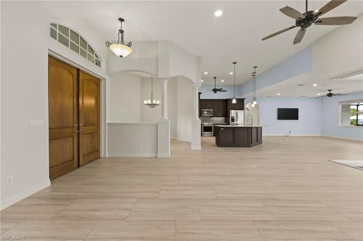 4937  Seville  CT, Cape Coral, FL 33904