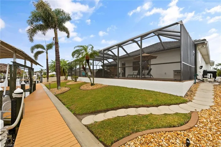 4937  Seville  CT, Cape Coral, FL 33904