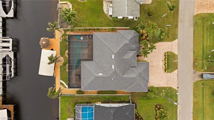 4937  Seville  CT, Cape Coral, FL 33904