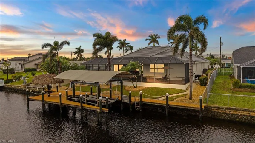 4937  Seville  CT, Cape Coral, FL 33904